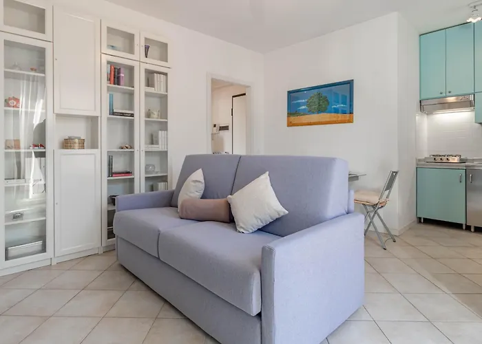 H11 Casapa Parcheggio - شقة سانريمو