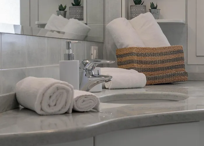 H11 Casapa Parcheggio - شقة سانريمو